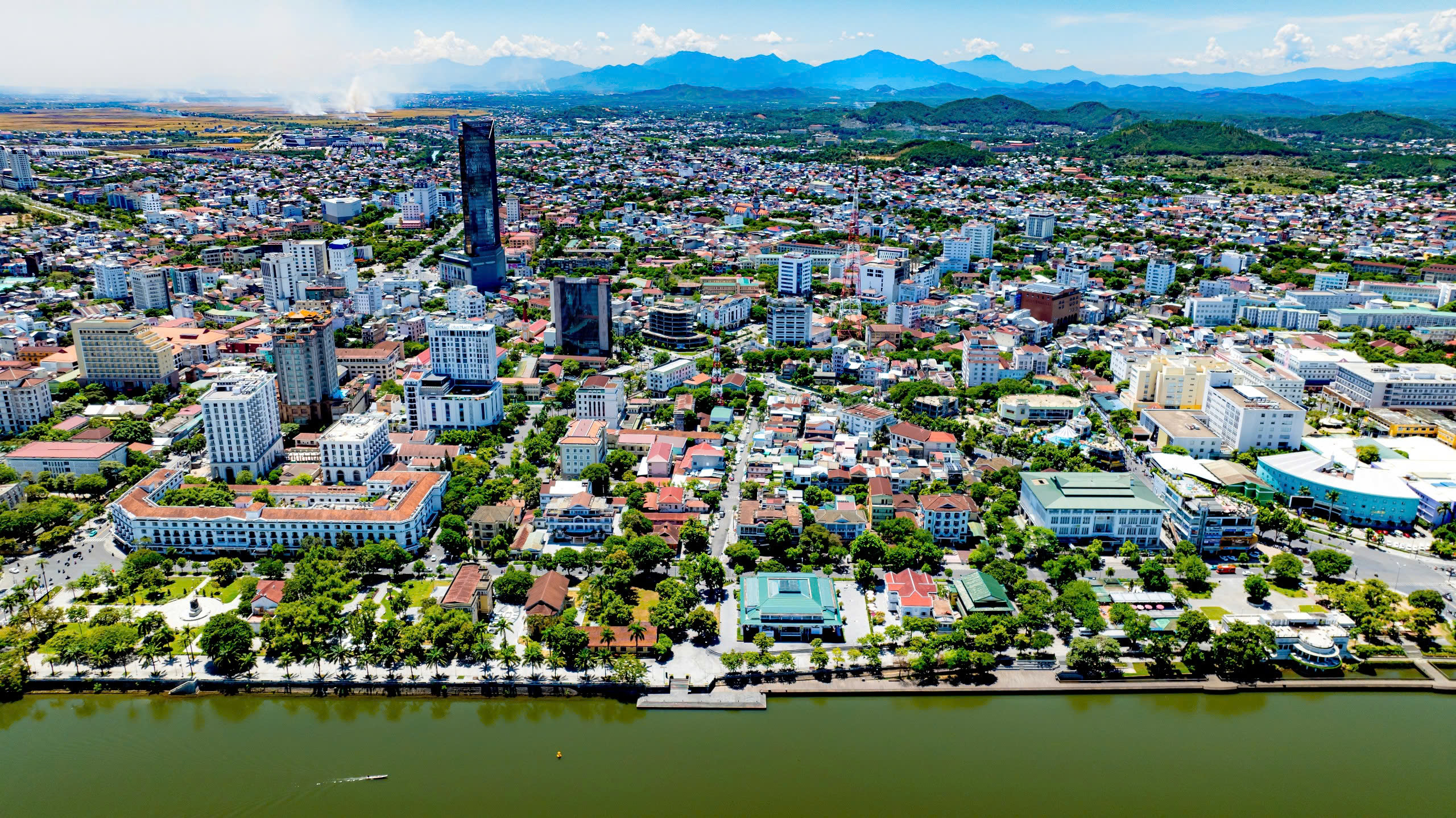 Hue has 2 projects winning Gold Prizes at the National Urban Planning Awards