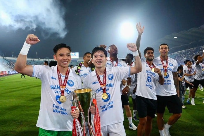 V-League vẫn còn nhiều điều cần cải thiện - Ảnh 1.