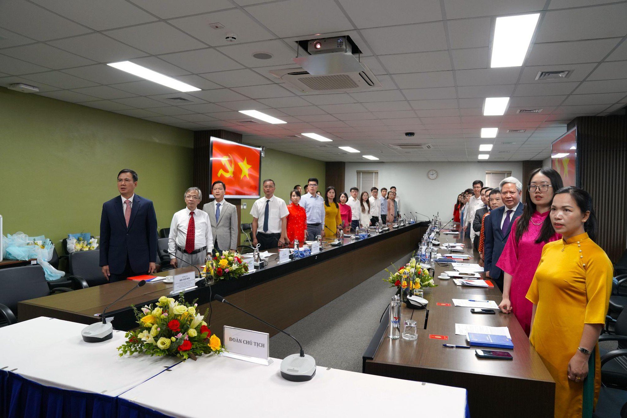 Viện Khoa học và Công nghệ Việt Nam - Hàn Quốc tổ chức thành công Đại hội Chi bộ nhiệm kỳ 2025 - 2030 - Ảnh 1.