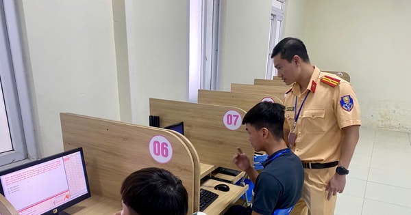 Hà Nội: Phục hồi điểm giấy phép lái xe - người dân cần làm gì, ở đâu?