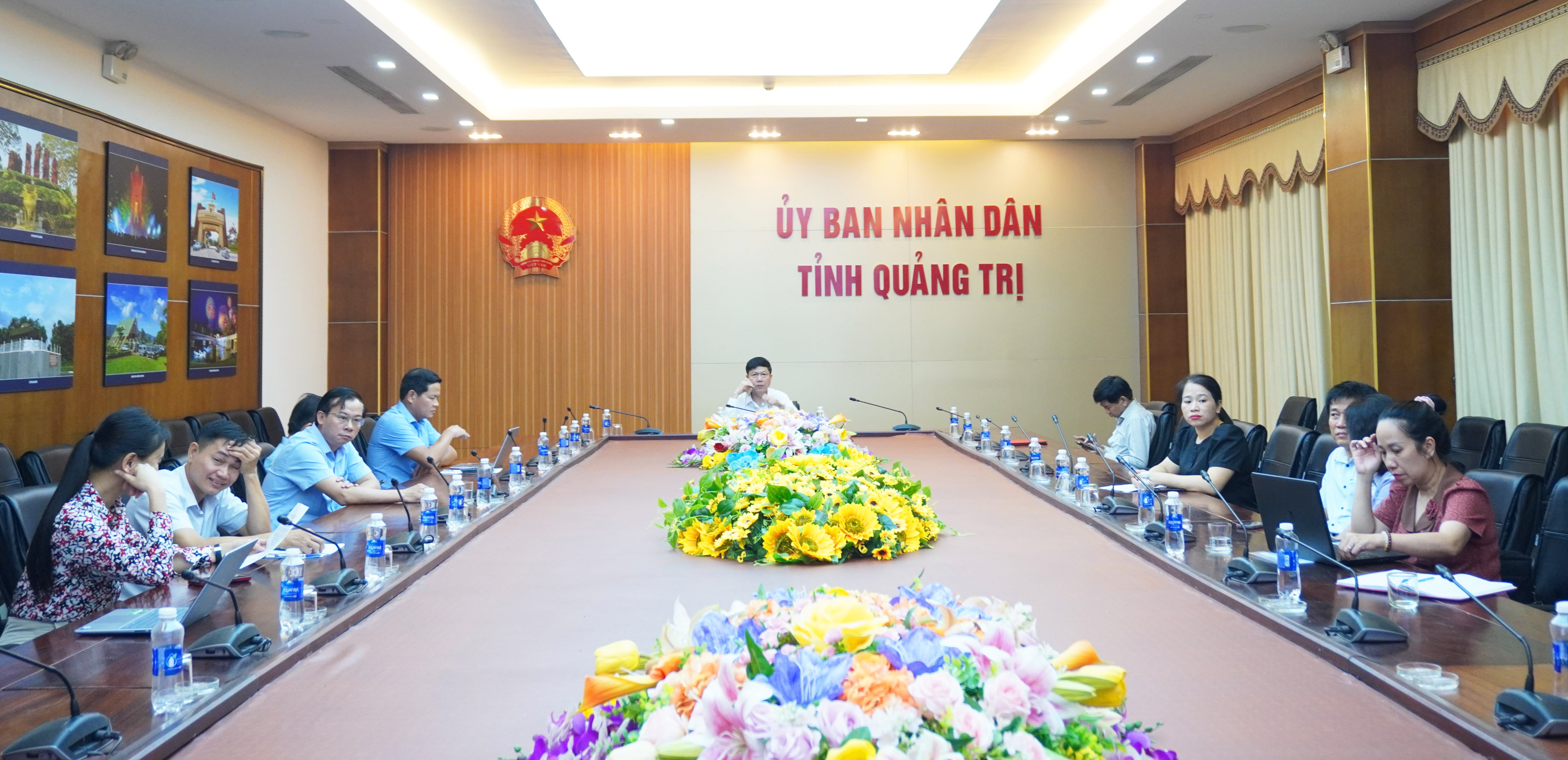 Khẩn trương hoàn thiện các nền tảng, hệ thống thông tin vận hành chính quyền địa phương mới
