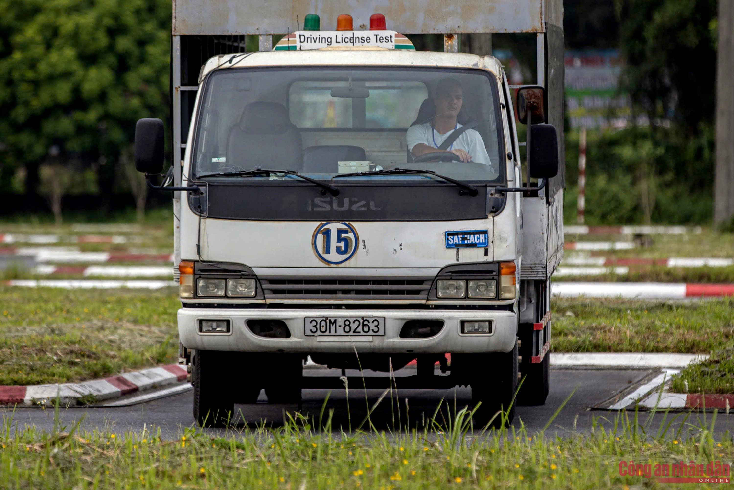b4a.jpg -4