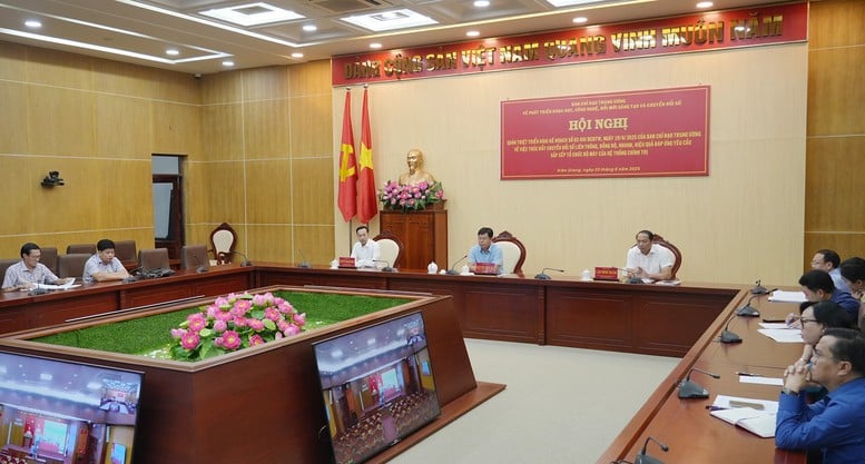 Công bố thành lập Đảng bộ tỉnh An Giang mới và xã, phường, đặc khu vào 30/6- Ảnh 1.