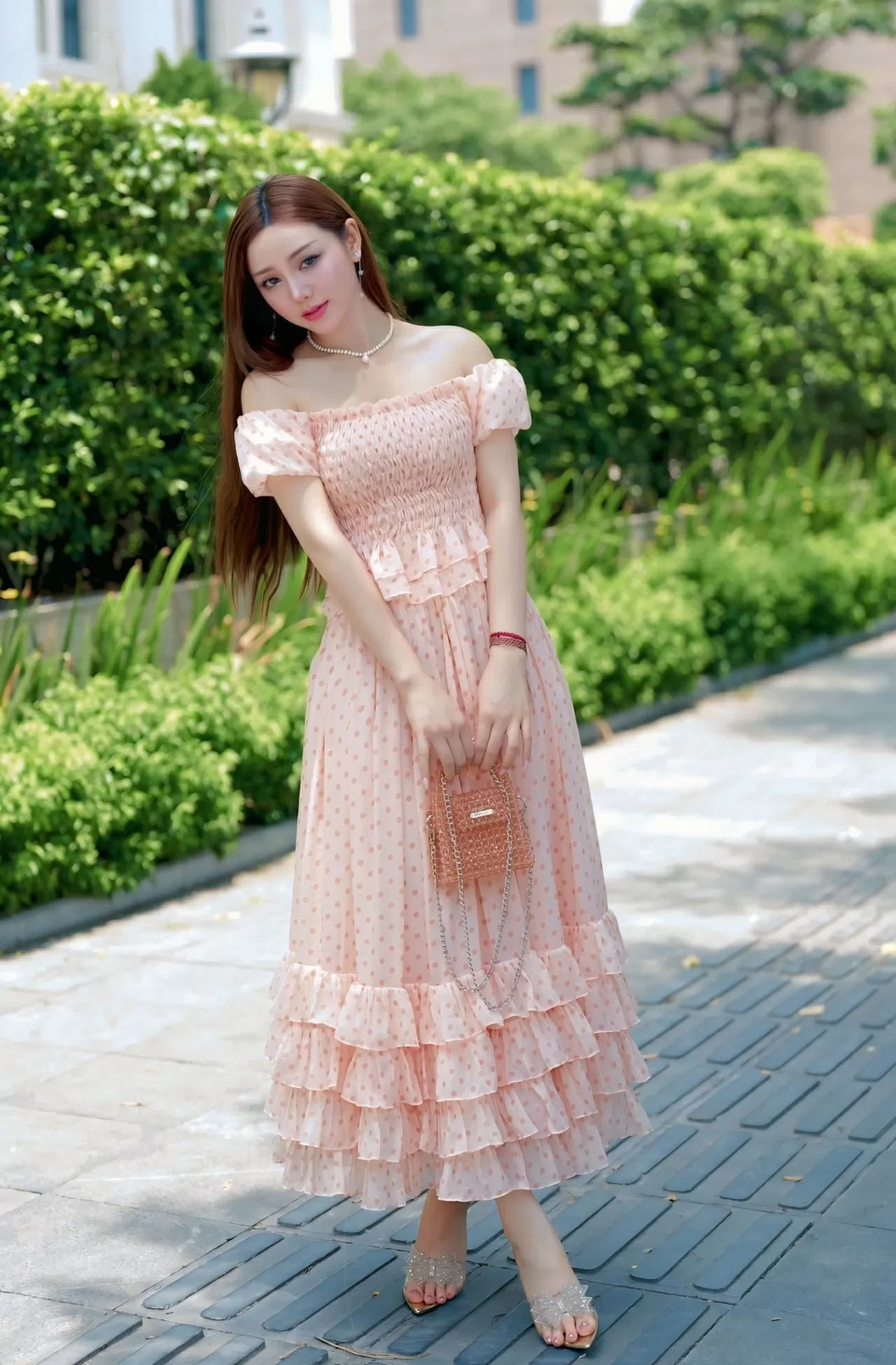 Diễn viên Quỳnh Kool 'hóa nàng thơ' trong bộ ảnh chào Hè - Ảnh 11.