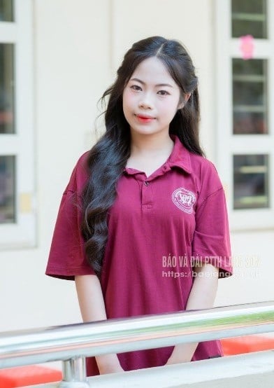 La Thanh Ha, 문학 전공 수석 졸업생, Lang Son 성 Chu Van An 영재 고등학교(2025-2026 학년)