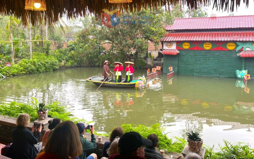 Quảng Ninh: Nâng tầm sản phẩm du lịch từ giá trị văn hóa