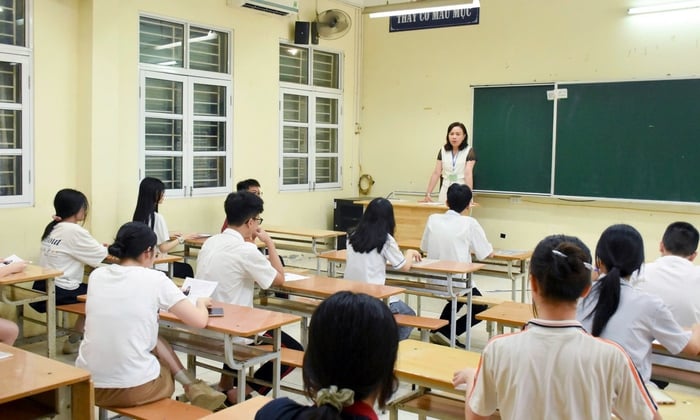 Thi tốt nghiệp THPT 2025: Hỗ trợ tối đa cho thí sinh- Ảnh 1.