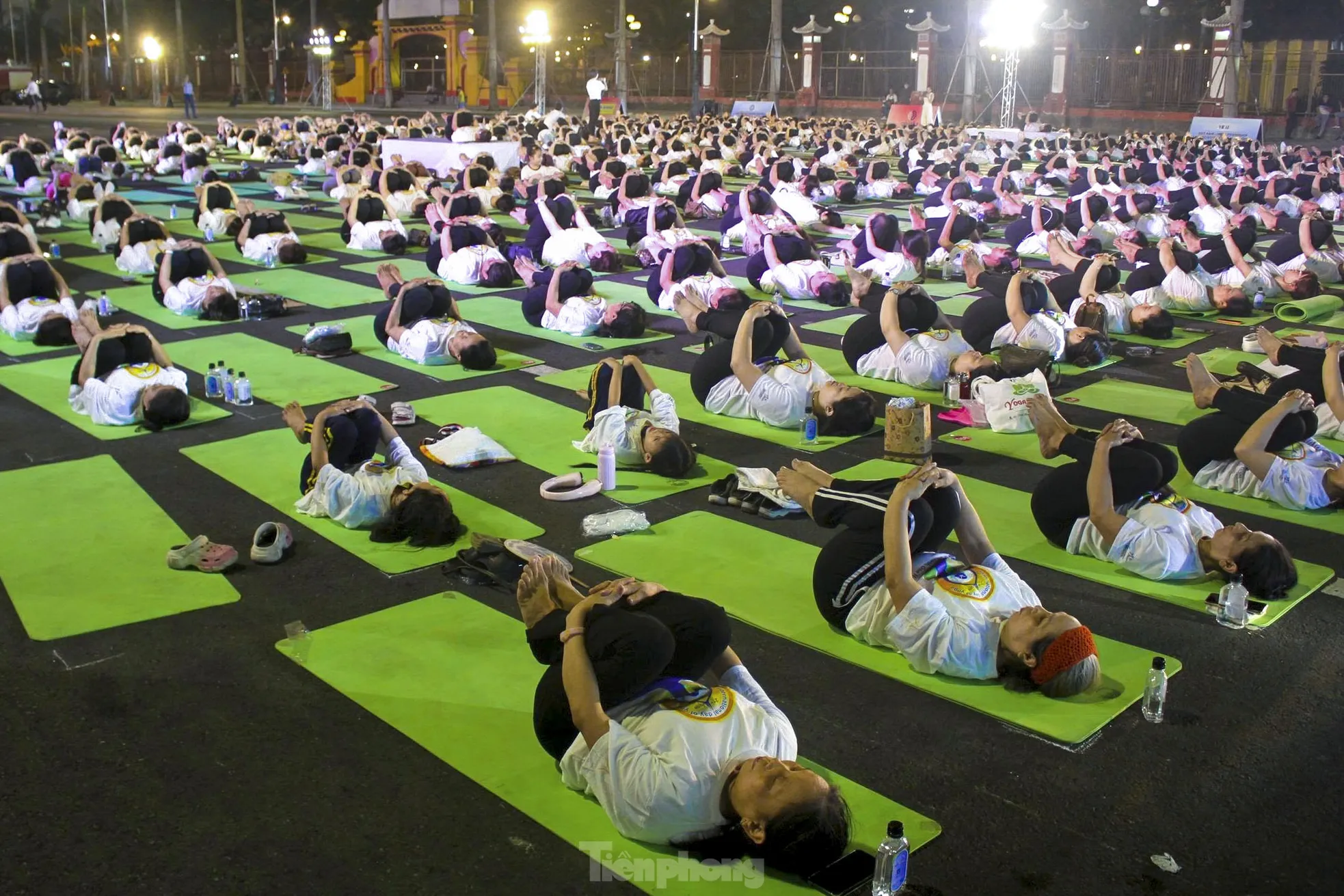 ชาวดานังกว่า 1,000 คนเผยแผ่จิตวิญญาณโยคะนานาชาติ ภาพที่ 8