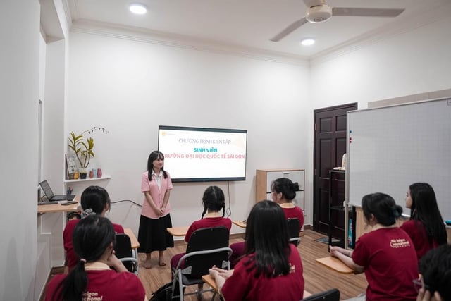 Vì sao ngành Tâm lý học SIU thu hút gen Z? - Ảnh 1.