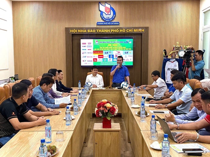 Giải bóng đá Hội Nhà báo TP HCM 2025: Rộn ràng chờ ngày khai mạc - Ảnh 1.