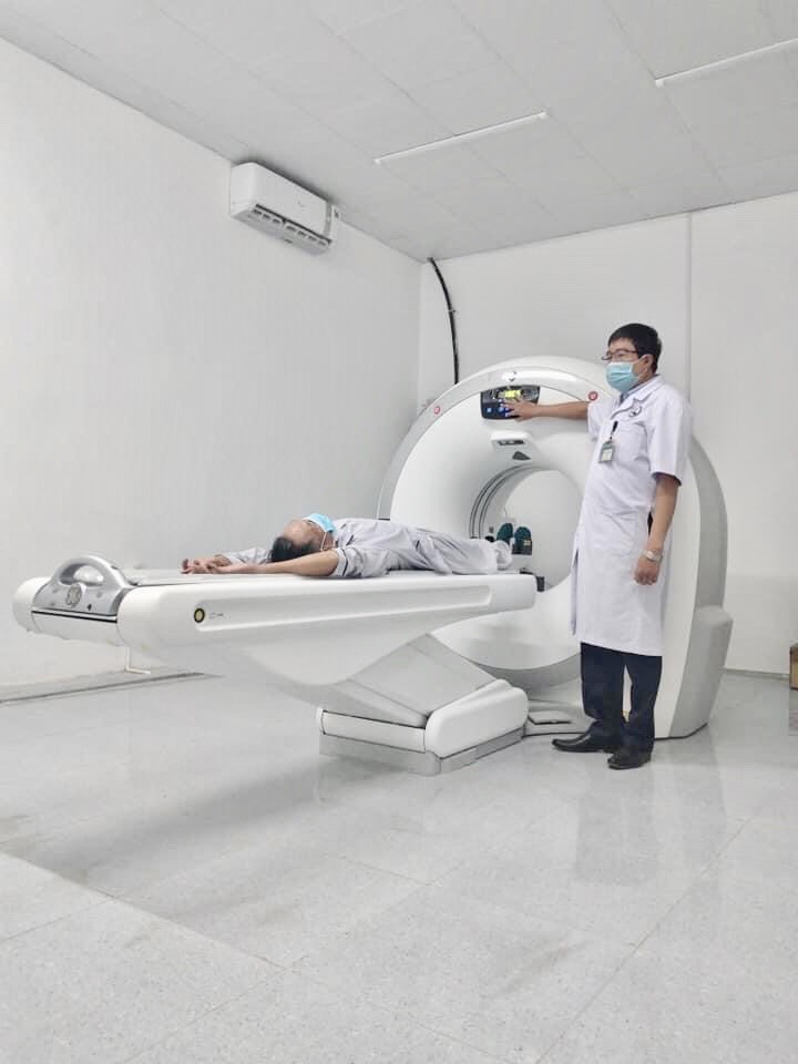 Bệnh nhân tin tưởng vào điều trị nội trú ngày càng cao, tỷ lệ bệnh nhân chuyển lên tuyến trên giảm hẳn.
