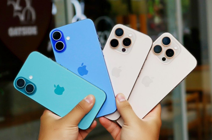 iPhone 16 - buy now at the best deals - 2