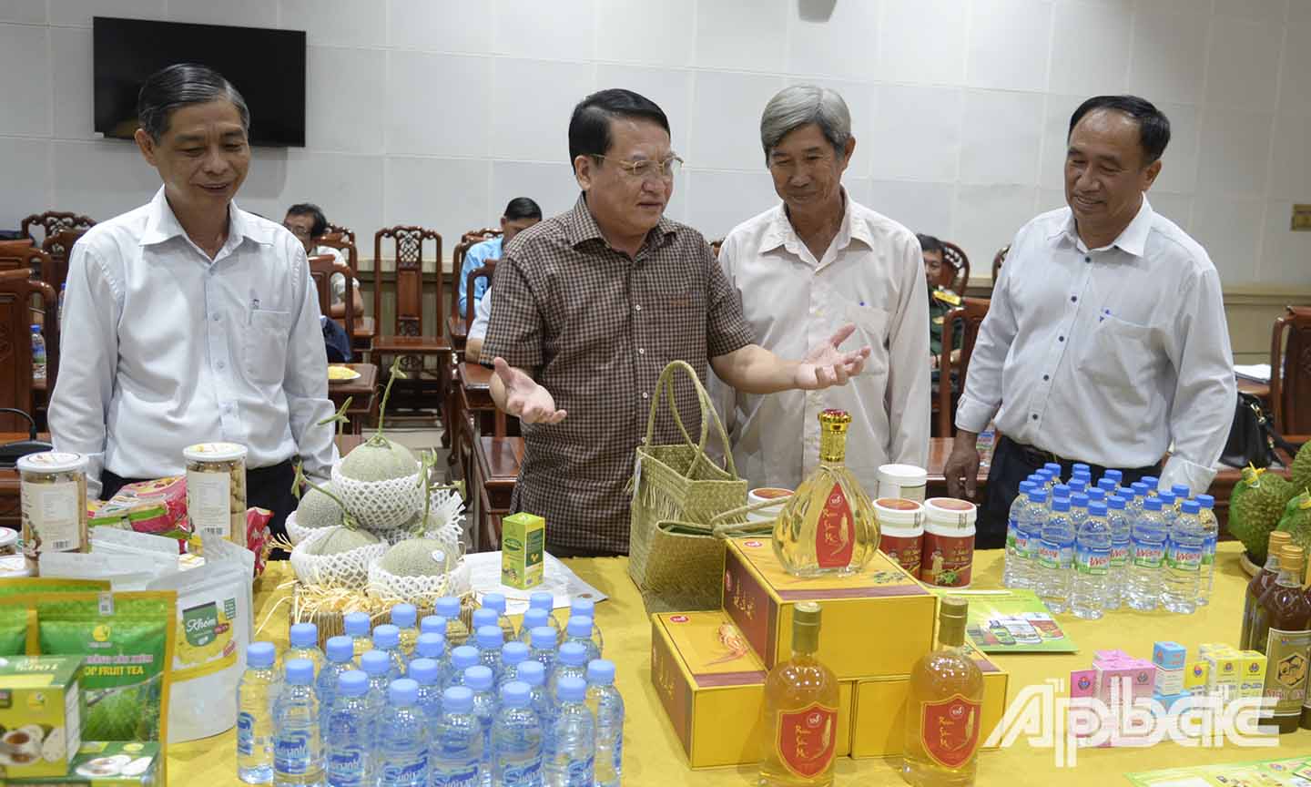 Sản phẩm OCOP góp phần đổi mới sản xuất kinh tế khu vực nông thôn.