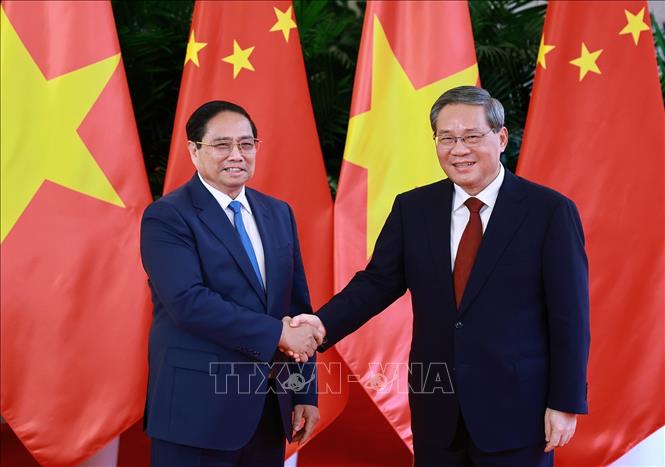 (Ảnh) Thủ tướng Phạm Minh Chính hội đàm với Thủ tướng Trung Quốc Lý Cường