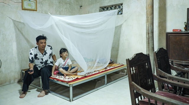 Trung Ruồi, Duy Hưng, Thái Hòa, Neko Lê làm nông dân, dạy con về lòng biết ơn- Ảnh 1.