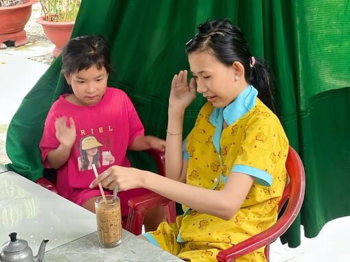 Mùa hè của những đứa trẻ trong khu trọ