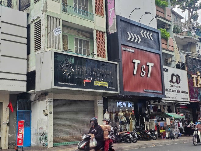 Hàng loạt mặt bằng ở TP HCM vẫn bỏ trống thời gian dài, điều gì đang xảy ra?- Ảnh 4.