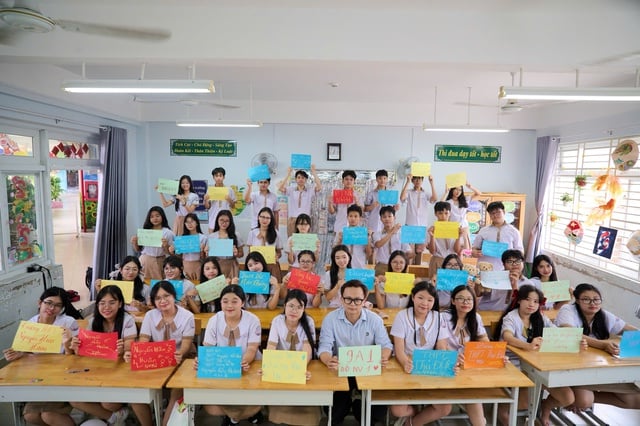 Á khoa thi lớp 10 TP.HCM sở hữu loạt giải thưởng, muốn làm giáo viên toán - Ảnh 2.