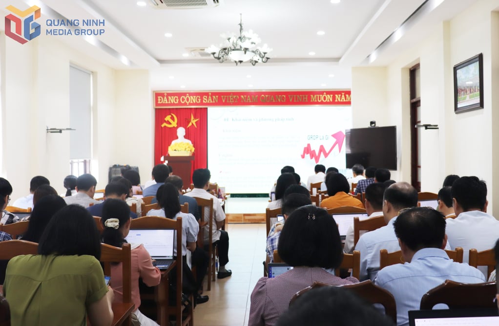 ទិដ្ឋភាពសន្និសីទ។