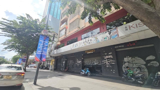 Hàng loạt mặt bằng ở TP HCM vẫn bỏ trống thời gian dài, điều gì đang xảy ra?- Ảnh 12.