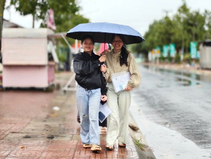 thi tốt nghiệp THPT - Ảnh 14.