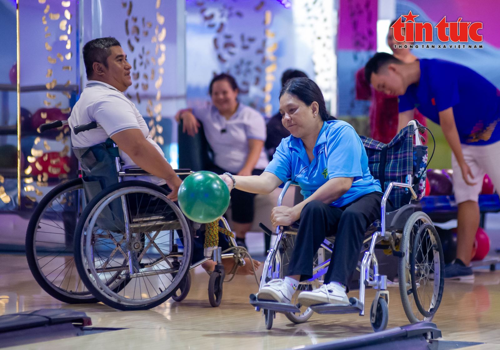 Câu lạc bộ Bowling dành cho người khuyết tật đầu tiên tại TP Hồ Chí Minh - Ảnh 9.