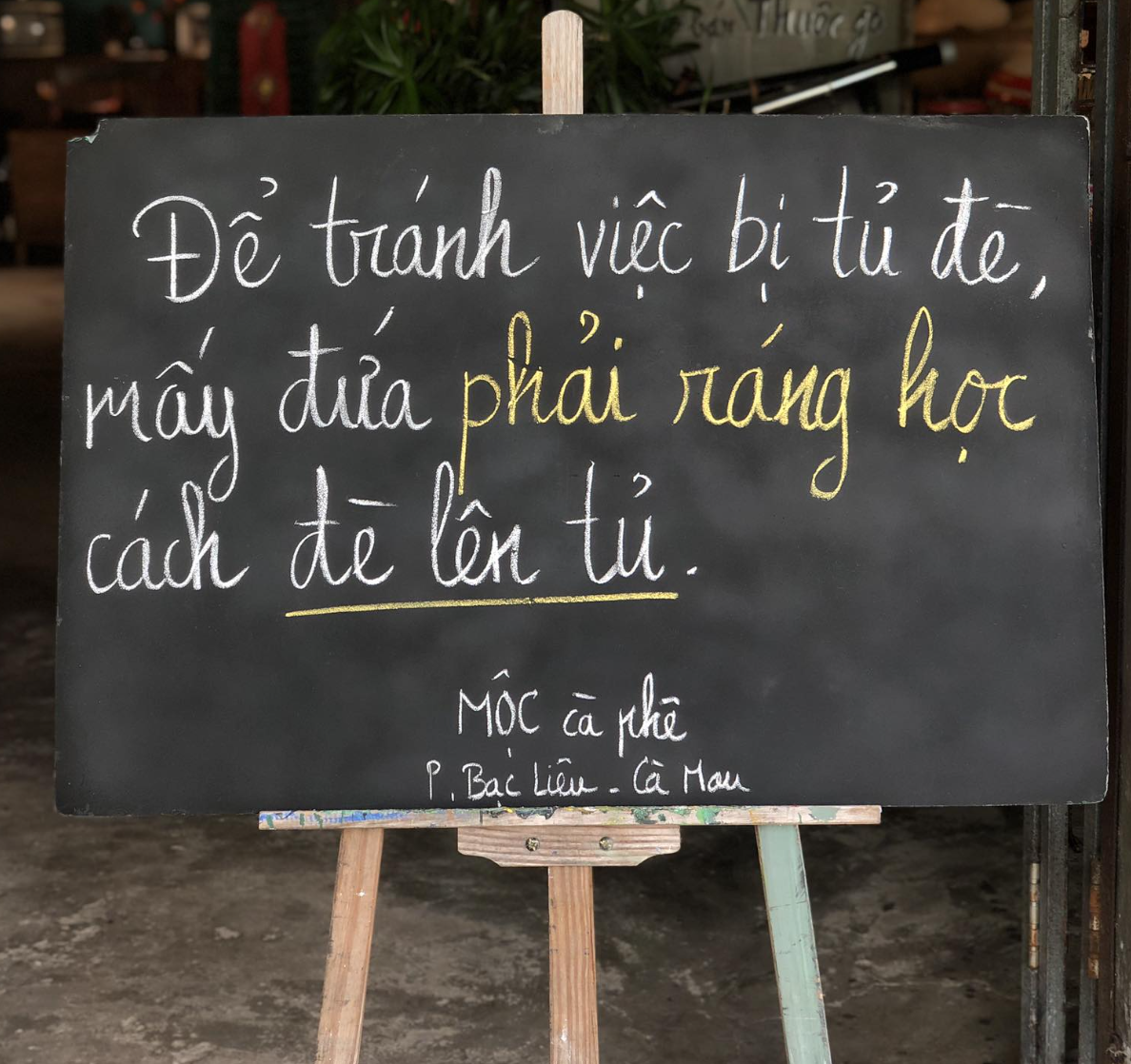 Quán cà phê miền Tây gây bão mạng với bảng thông báo 'mặn mà' có 1-0-2 - Ảnh 2.