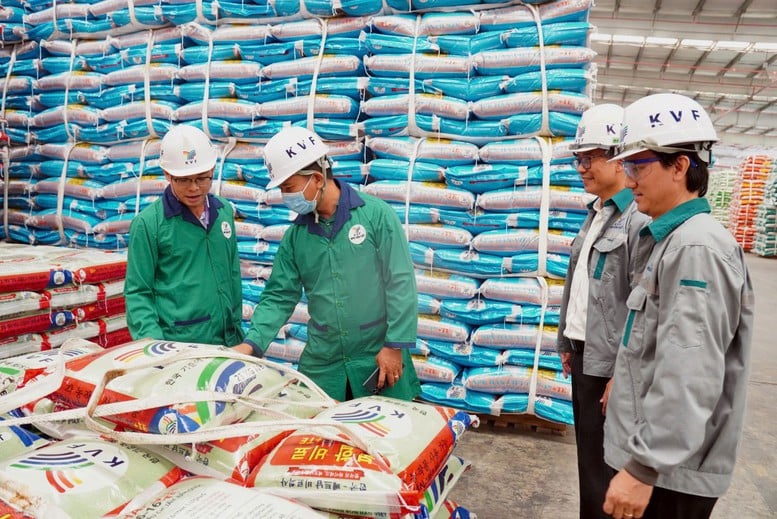 PVCFC cam kết không tăng giá, dù nguyên liệu nhập khẩu tăng- Ảnh 1.