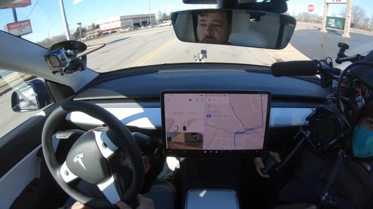 Xe tự lái của Tesla