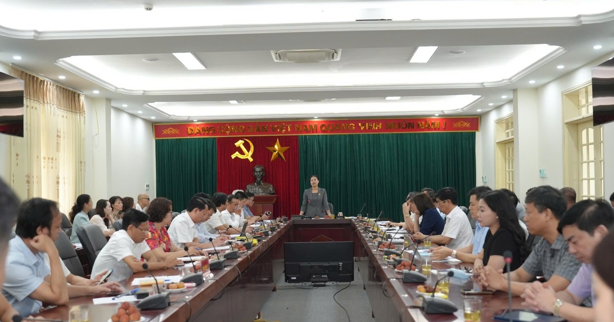 Hà Nội: Tổ công tác số 10 về sắp xếp đơn vị hành chính cấp xã làm việc với các quận, huyện
