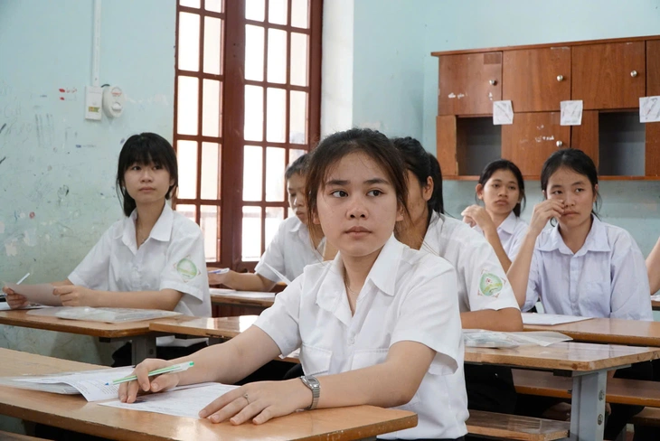 thi tốt nghiệp THPT - Ảnh 23.