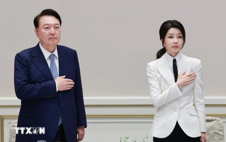 Cựu đệ nhất phu nhân Hàn Quốc Kim Keon Hee bị tước bằng thạc sĩ vì đạo văn - Ảnh 1.