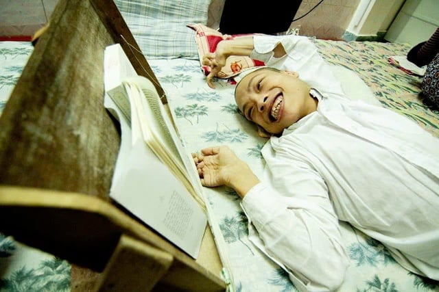 Do Ha Cu - the one who sows hope - Photo 2.