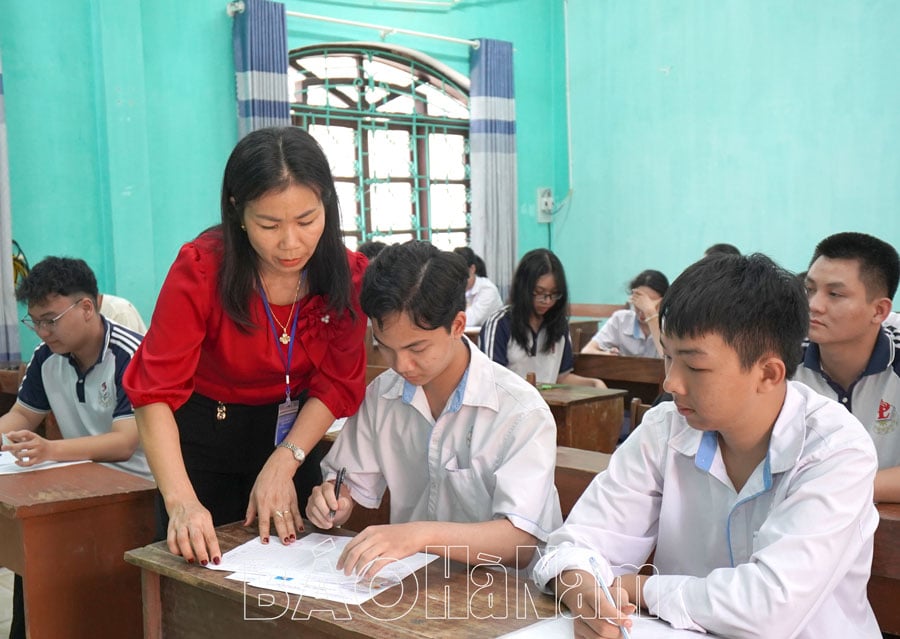 បេក្ខជនជាង 10,400 នាក់បំពេញបែបបទដើម្បីប្រឡងសញ្ញាបត្រមធ្យមសិក្សាទុតិយភូមិឆ្នាំ 2025
