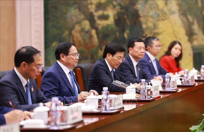 Thủ tướng đề xuất khởi công đường sắt Lào Cai - Hà Nội - Hải Phòng trong tháng 12.2025
