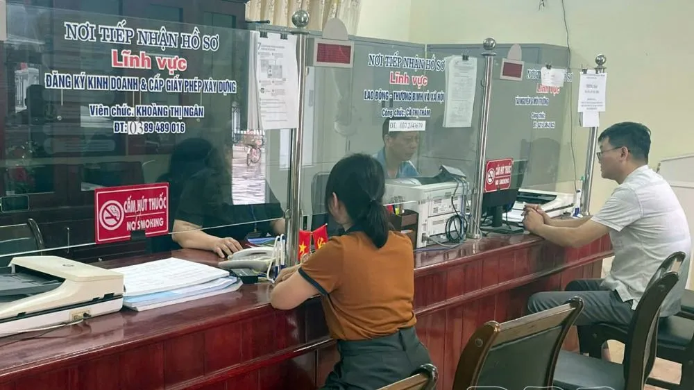 Không để công việc gián đoạn trước khi kết thúc hoạt động cấp huyện