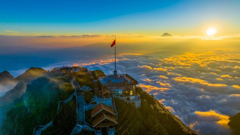 Merging Lao Cai and Yen Bai to develop green tourism