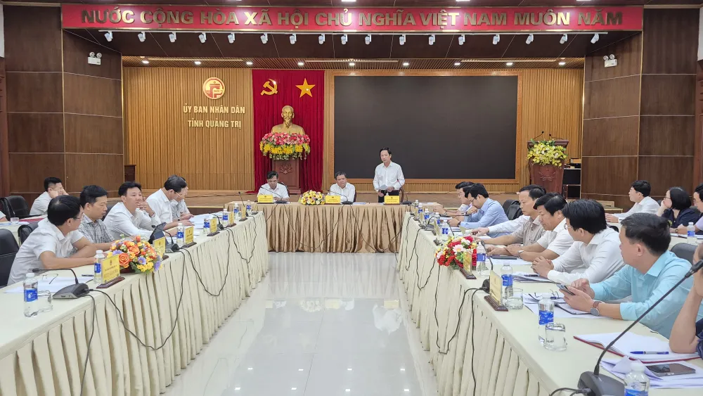 107d1200255t2277l0-anh-4-dong-chi-hoang.jpg