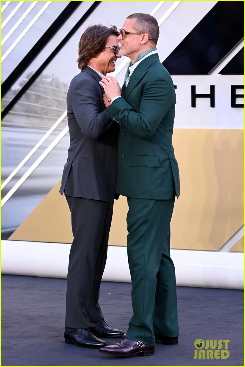Tom Cruise y Brad Pitt en el estreno de F1 01.jpg