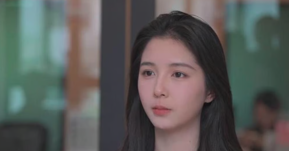 Studentin der Tsinghua-Universität wird von ihrem Vater daran gehindert, per Livestream Lernmethoden zu teilen, weil sie „zu schön“ sei.