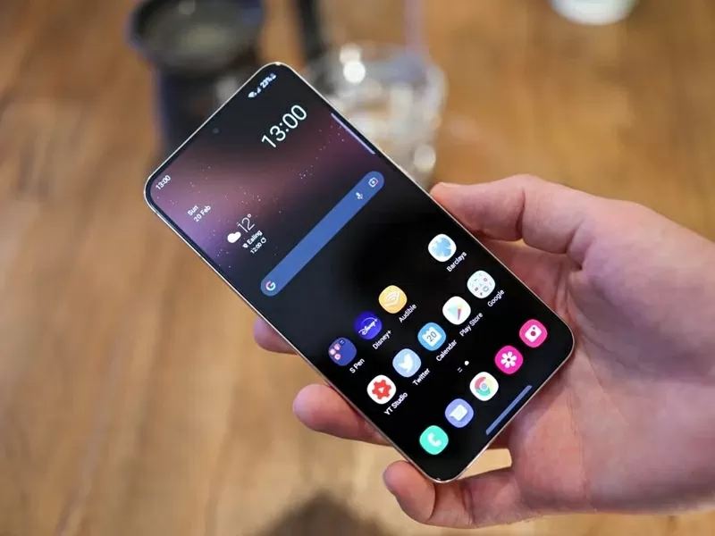 Những mẫu Galaxy S22 trở về sau sẽ được cập nhật One UI 8