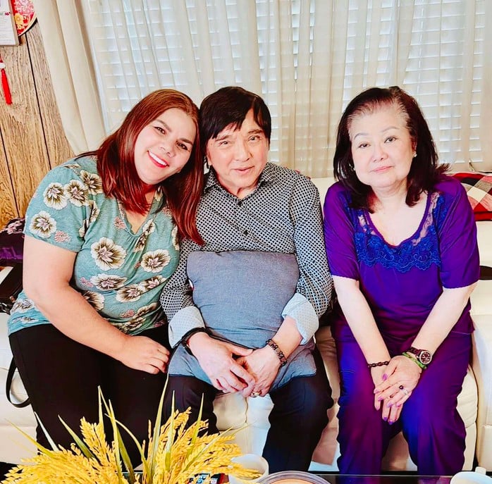 Nghệ sĩ Chí Tâm thăm nghệ sĩ Phượng Liên và viếng mộ người xưa- Ảnh 4.