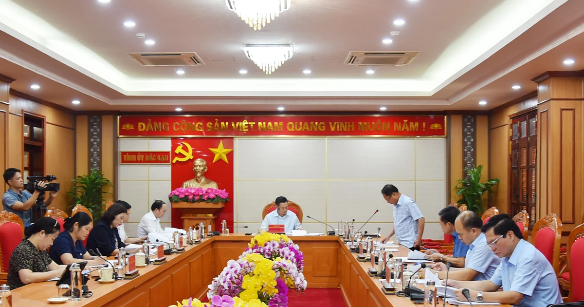 Hội nghị Ban Thường vụ Tỉnh ủy Bắc Kạn lần thứ 98