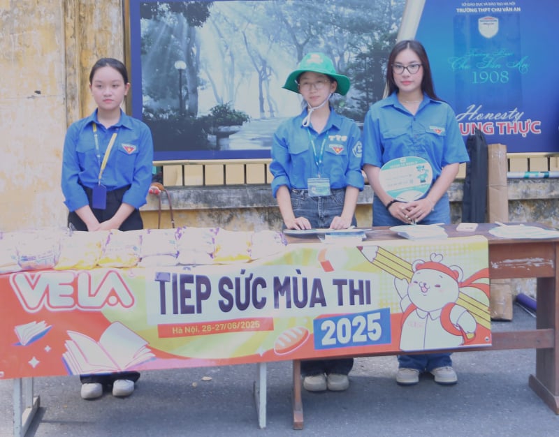 Hơn 1,1 triệu thí sinh làm thủ tục dự thi tốt nghiệp THPT 2025 -0