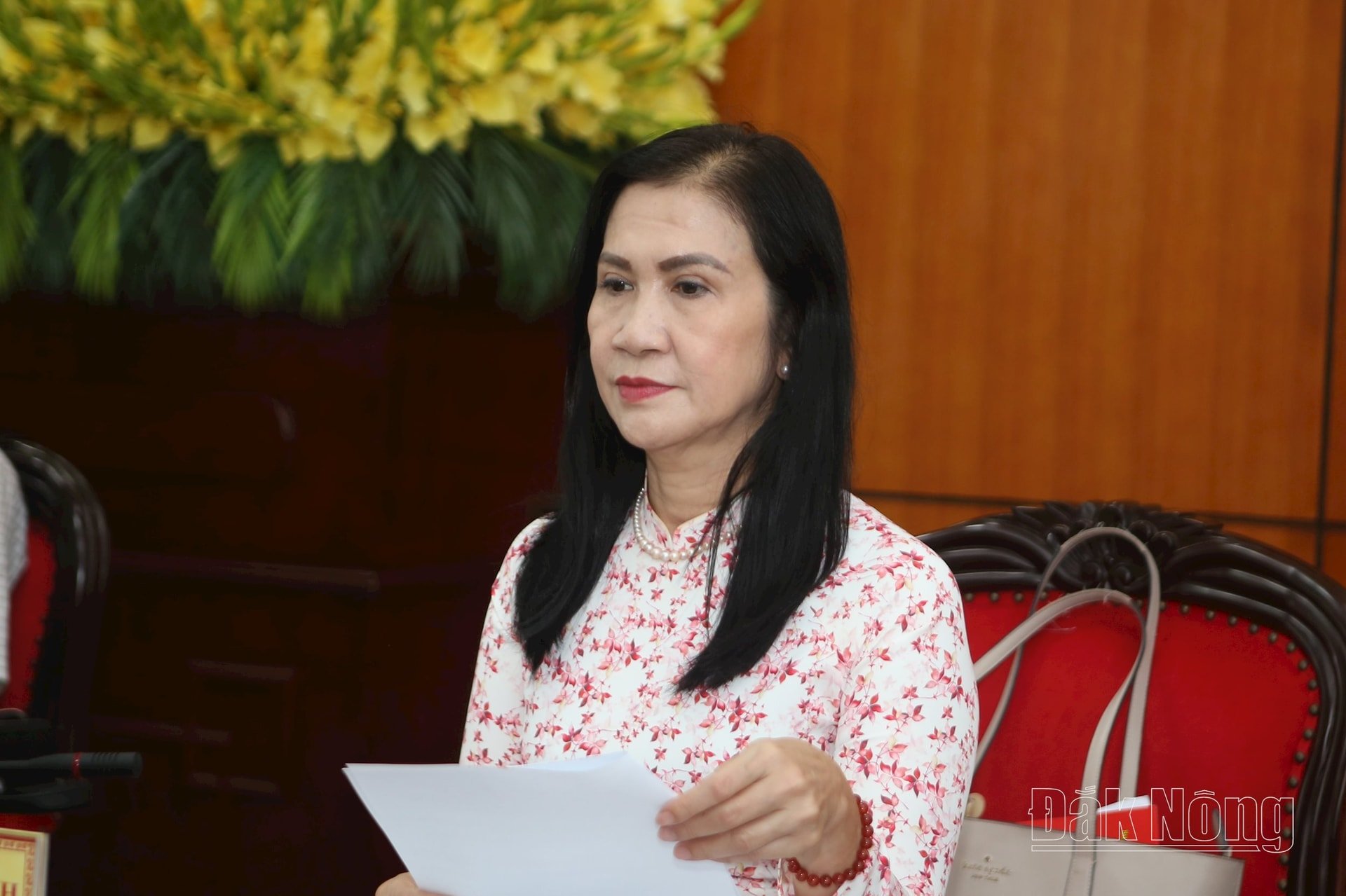 TUV អនុប្រធានគណៈកម្មាធិការប្រជាជនខេត្ត Ton Thi Ngoc Hanh ធ្វើជាអធិបតីនៅចំនុចស្ពាន Dak Nong