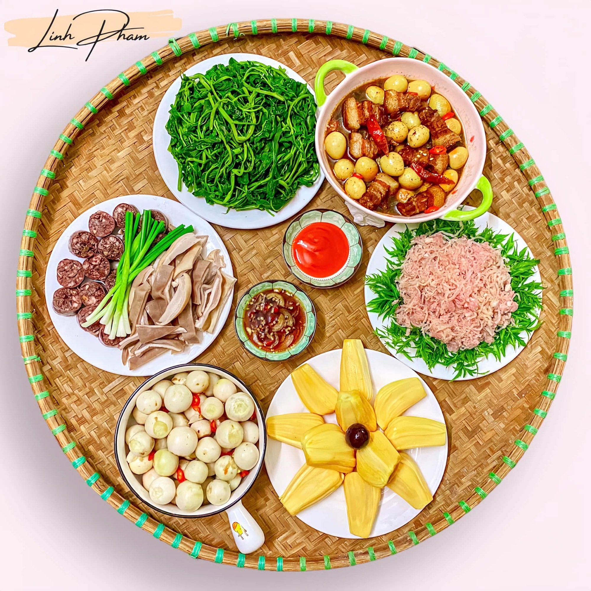thực đơn hàng ngày
