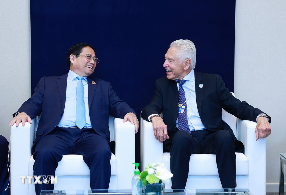Thủ tướng Phạm Minh Chính tiếp xúc song phương nhân chuyến tham dự WEF 16
