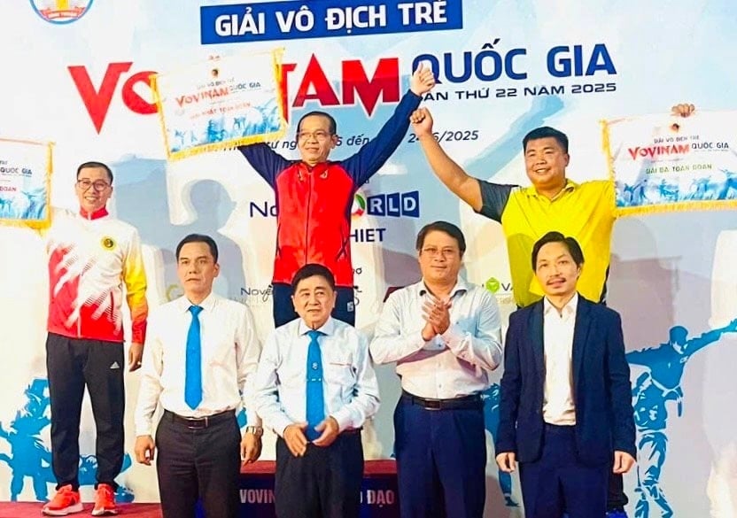 TP. Hồ Chí Minh Nhất toàn đoàn tại Giải vô địch trẻ Vovinam quốc gia 2025 - Ảnh 1.