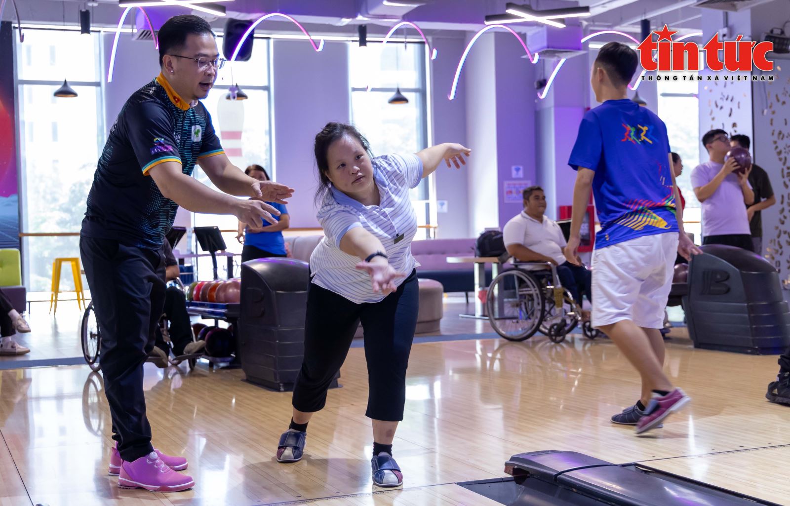 Câu lạc bộ Bowling dành cho người khuyết tật đầu tiên tại TP Hồ Chí Minh - Ảnh 5.