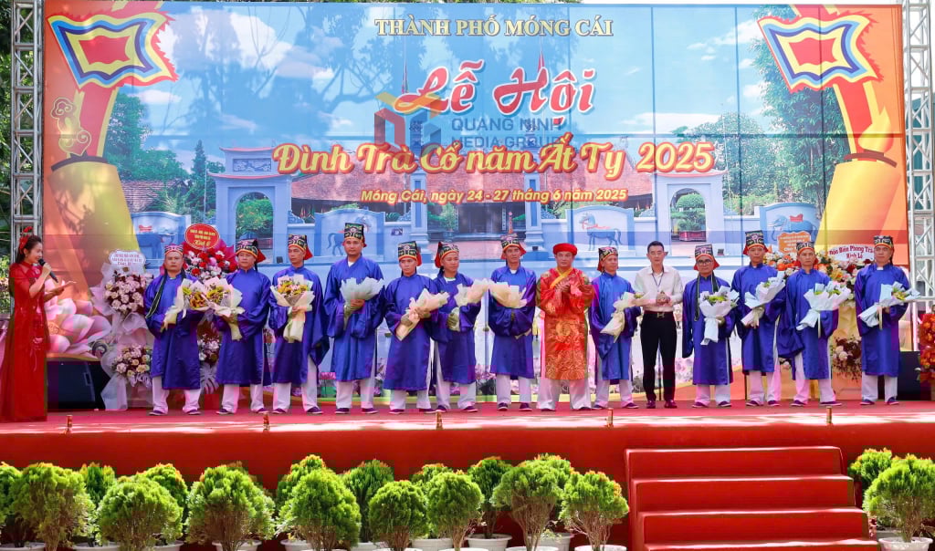 ពិធីរុះរើមែកឈើ ហៅបញ្ជីបុណ្យសពថ្មី;